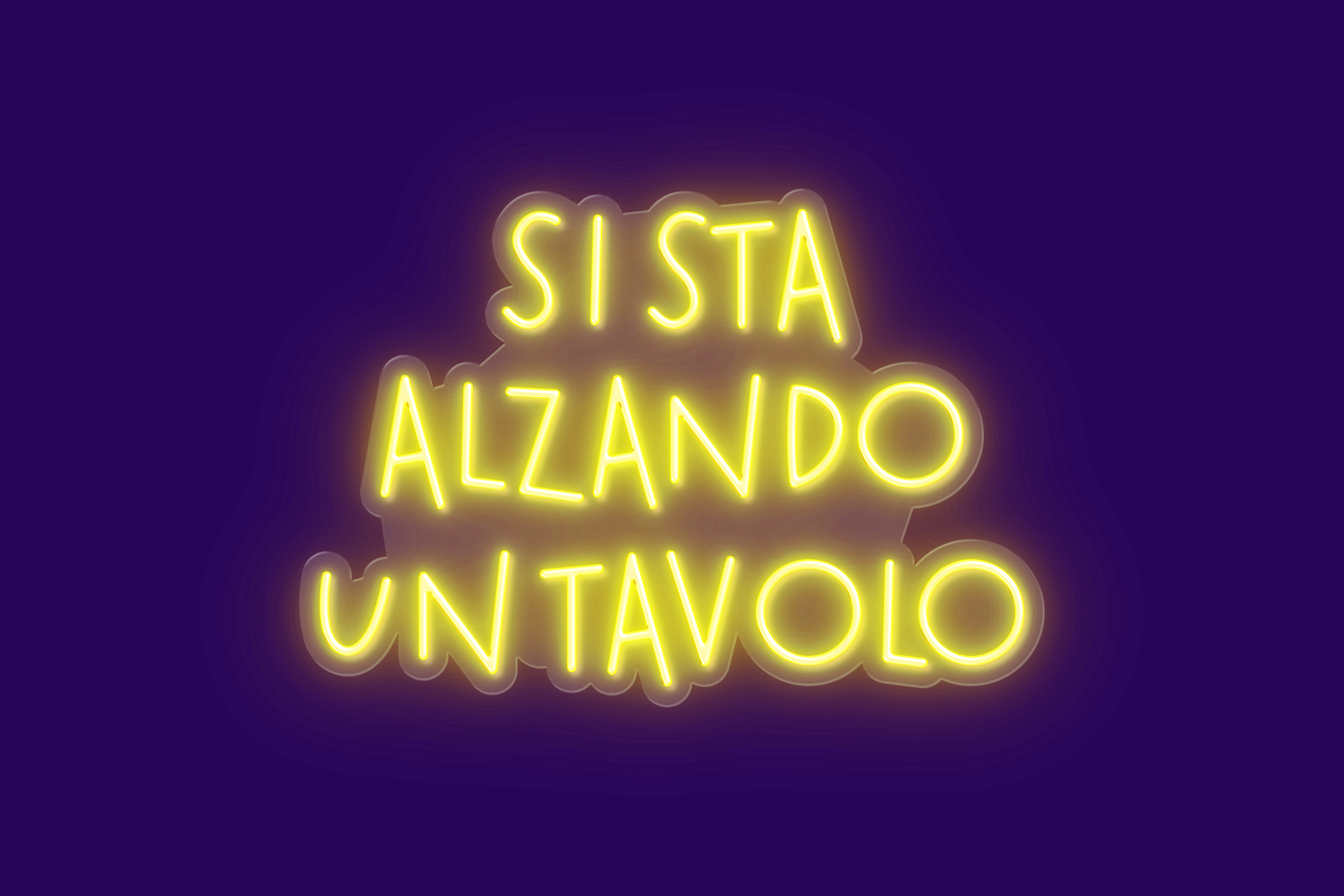 SI STA ALZANDO UN TAVOLO